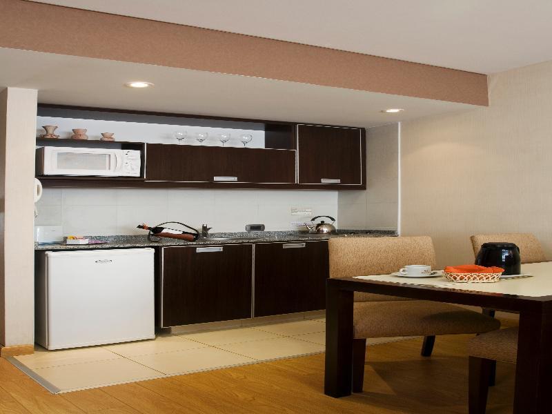 Uriburu 1756 By Ayres Apartments Recoleta 부에노스아이레스 외부 사진
